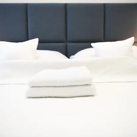 Διαμέρισμα Alexander Library *